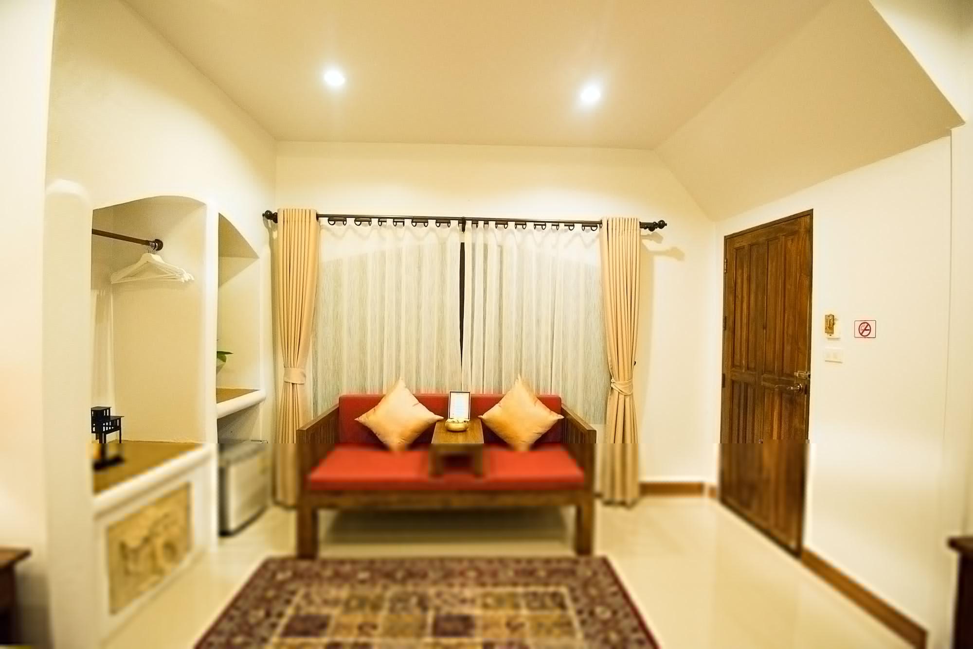 E-Outfitting Pai Resort Экстерьер фото