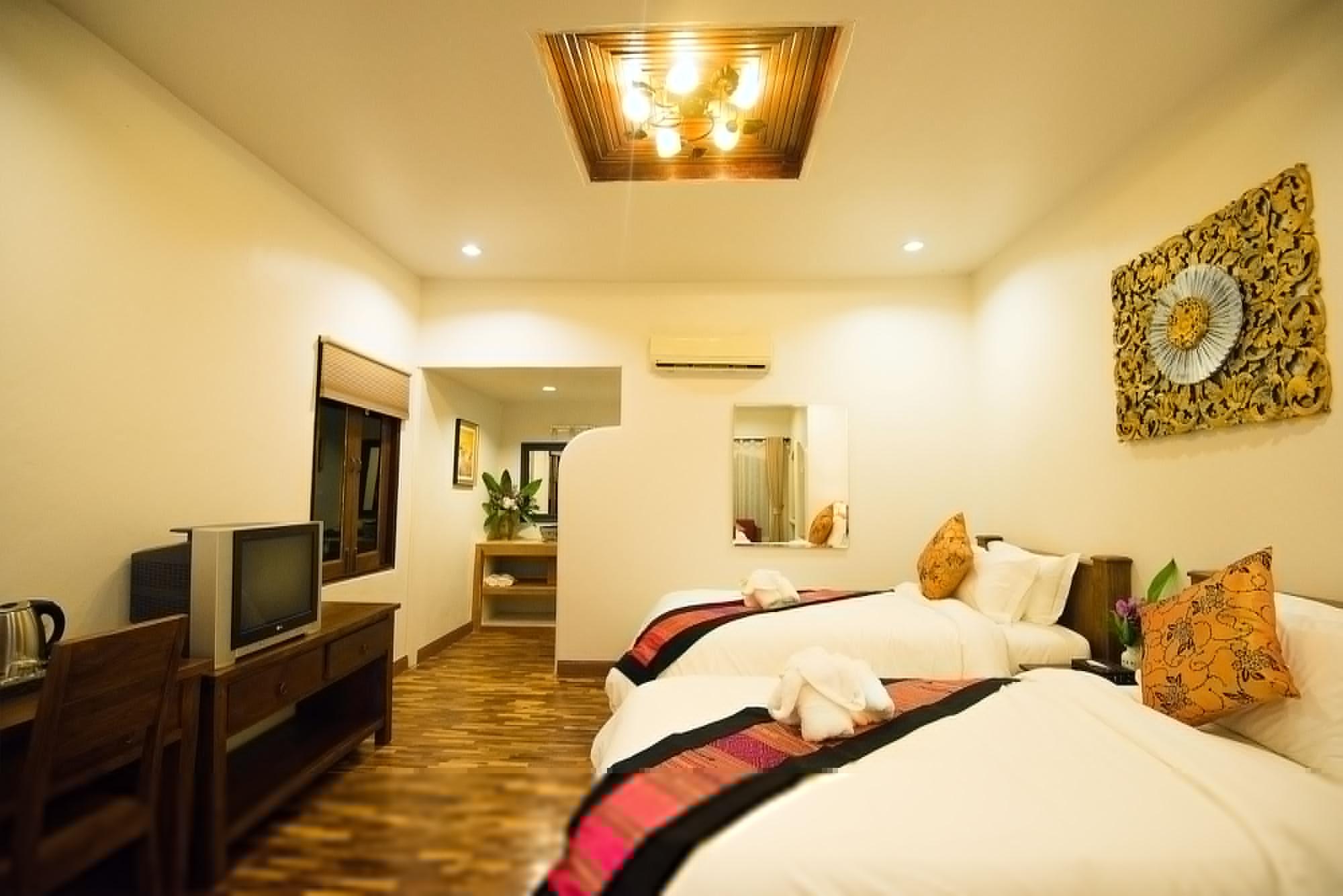 E-Outfitting Pai Resort Экстерьер фото