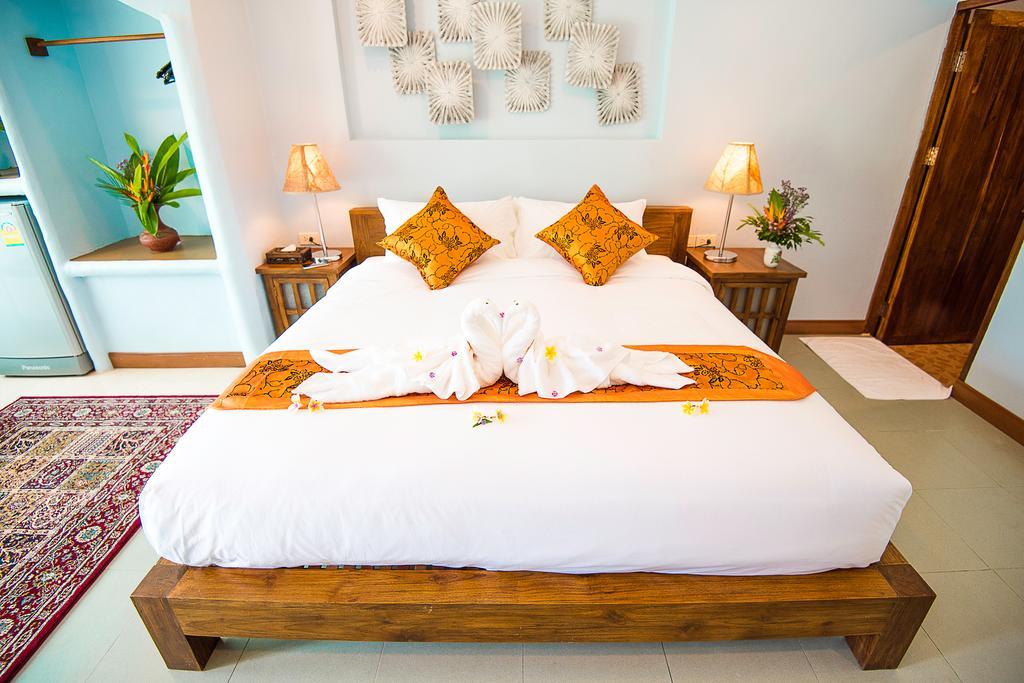 E-Outfitting Pai Resort Экстерьер фото