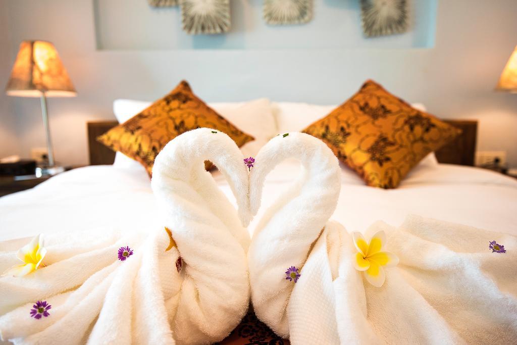E-Outfitting Pai Resort Экстерьер фото
