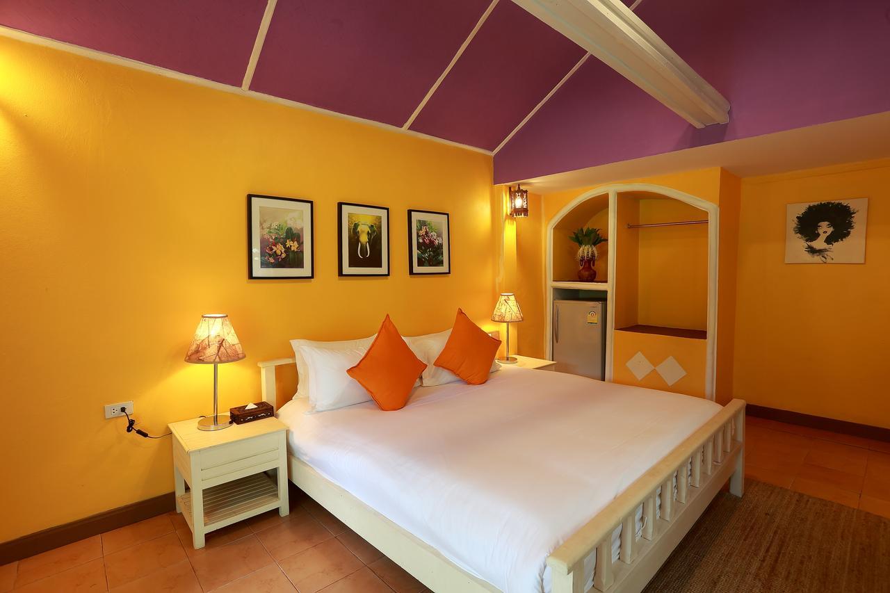 E-Outfitting Pai Resort Экстерьер фото