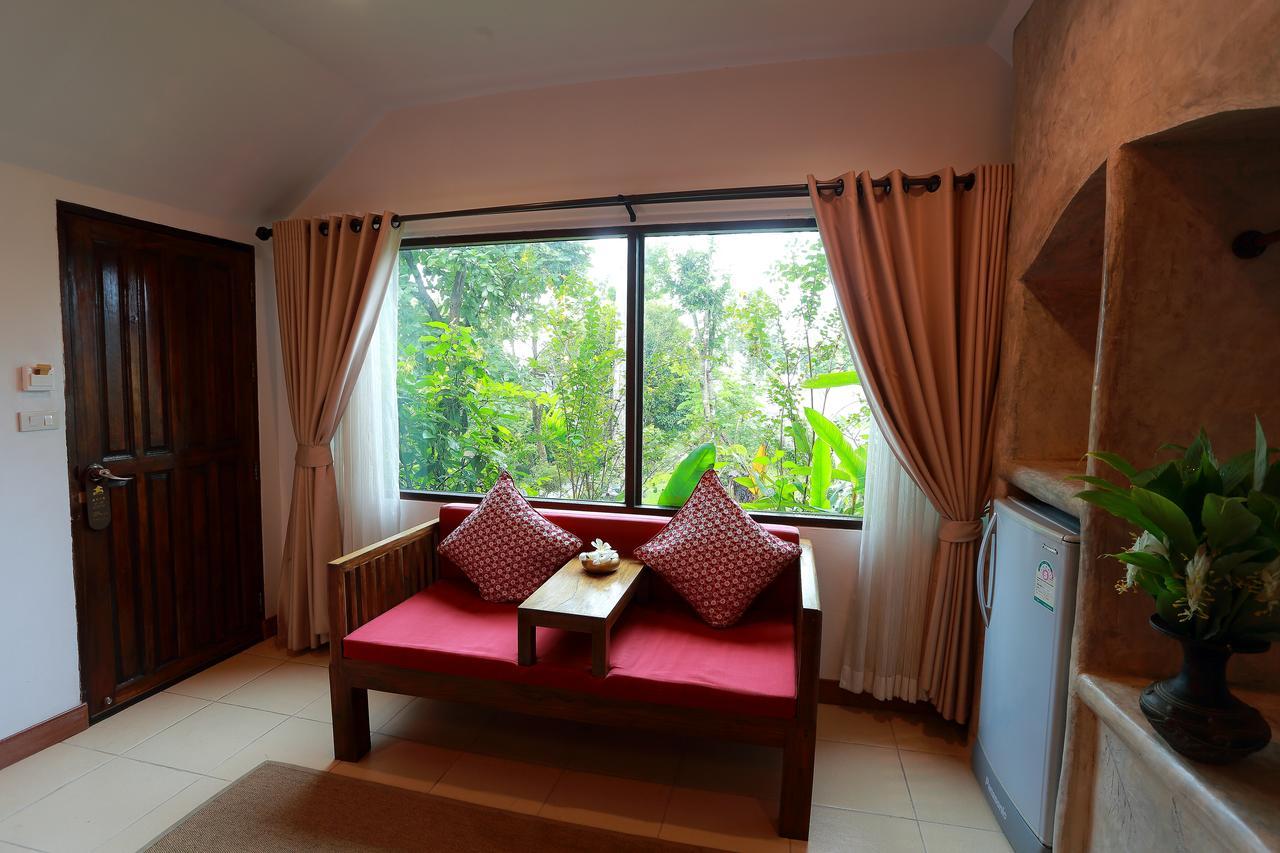 E-Outfitting Pai Resort Экстерьер фото